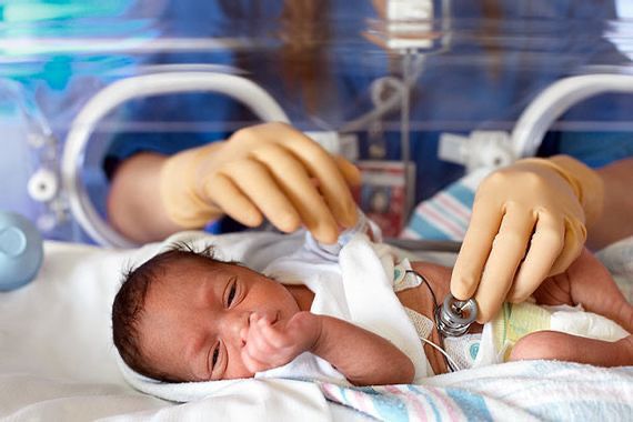 Enfermeiro Neonatologista: Conheça a função desse profissional essencial nos cuidados aos recém-nascidos